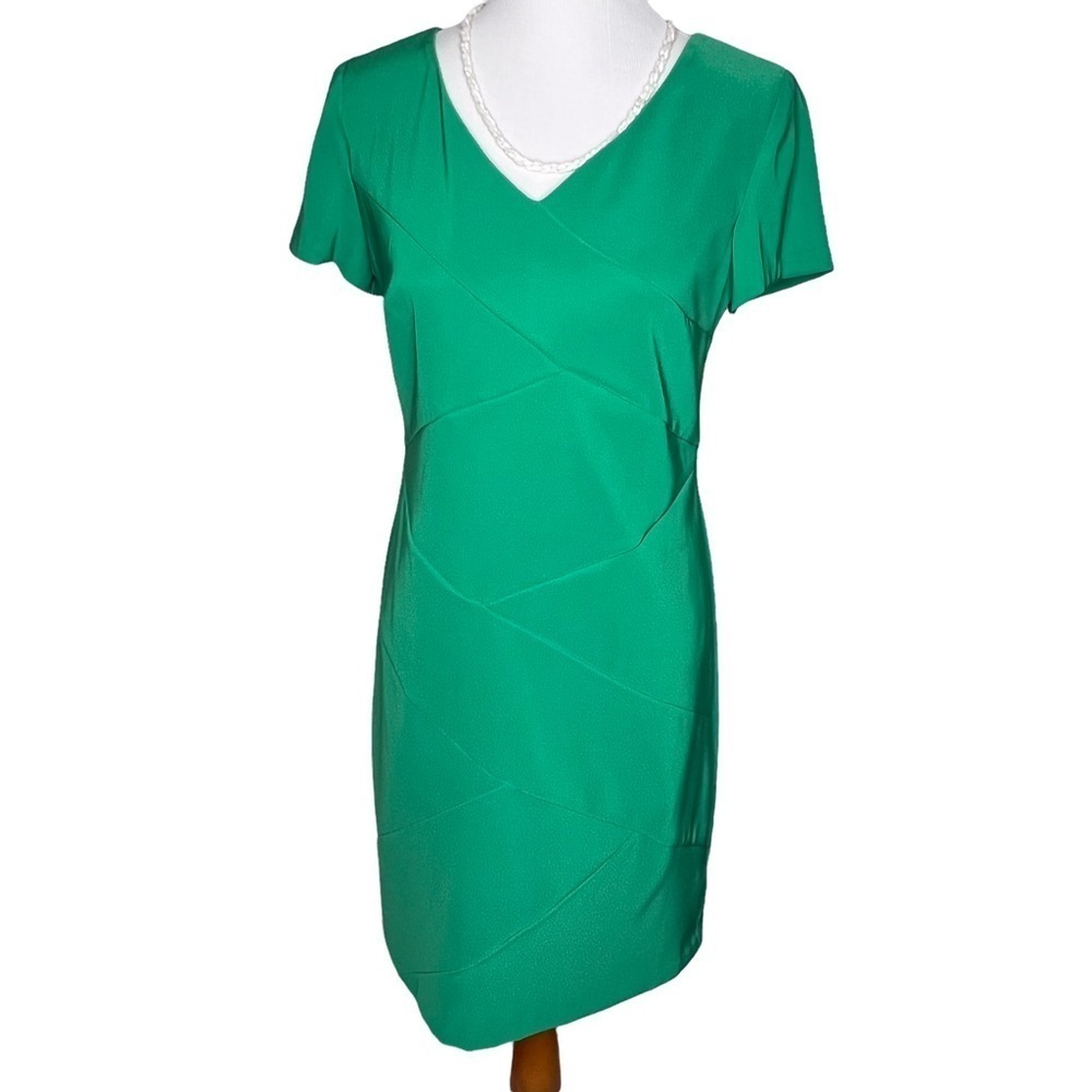AGB Women’s Kelly Green V-Neck Short Sleeve Knee Length Career Dress Size 8 NWT - Picture 6 of 13
